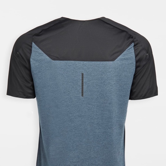 On Performance T-Shirt - Picture 6 of 8